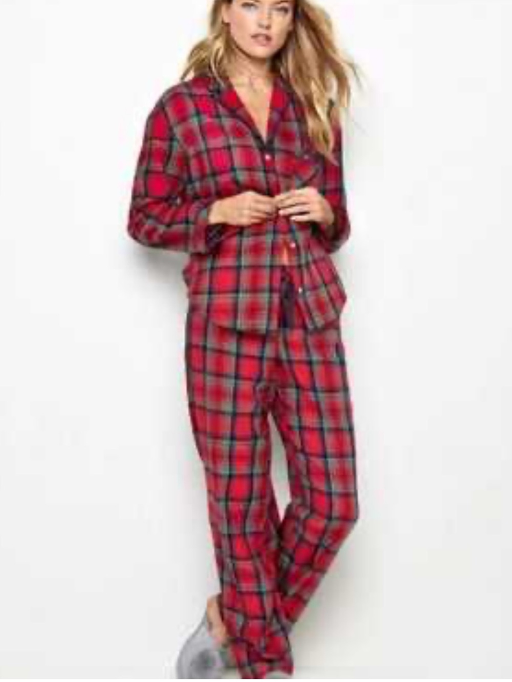 NEW Victoria's Secret Lightweight Tartan Flannel Holiday Pajama Set - Picture 3 of 8